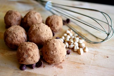 Bolas de garbanzo con cubierta de cacao (sin gluten)