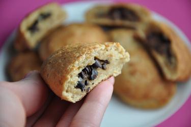 Pastel integral de chocolate con nibs de cacao - Pain au Chocolat