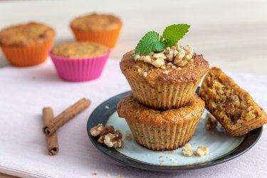 Muffins saludables de zanahoria (con harina de espelta)