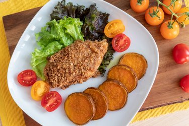 Escalope saludable al horno con batata